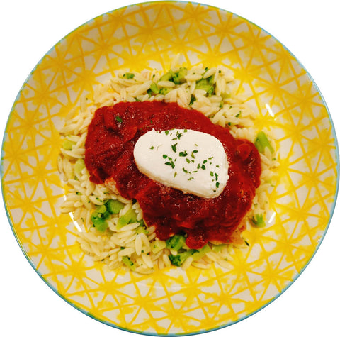 Mozzarella 'Chicken' in Creamy Tomato Sauce (v)