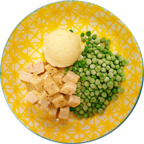 Quorn, Mash & Peppercorn Sauce (v)
